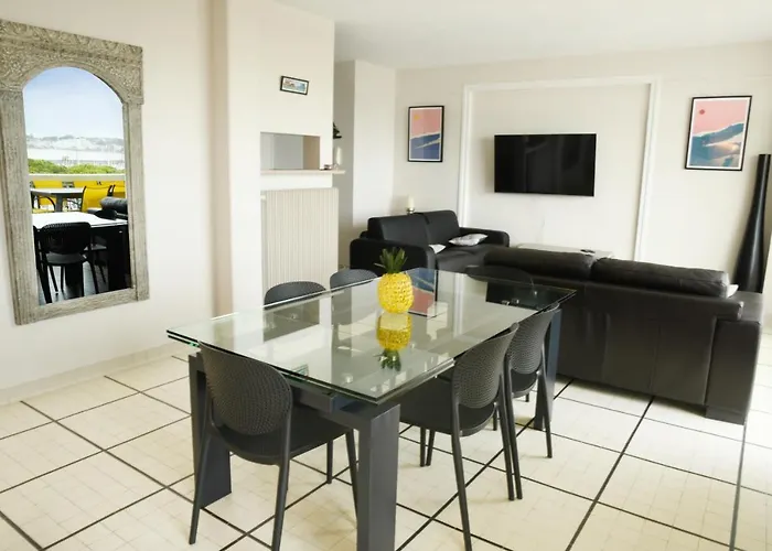 Duplex De 100m2 Avec 3 Vue * Royan