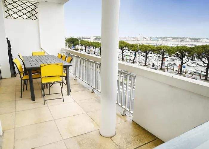 Duplex De 100m2 Avec 3 Vue Apartment Royan